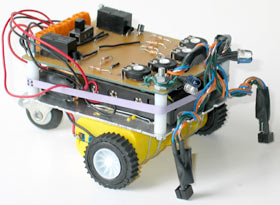 Robot marciano con sensores de infrarrojos